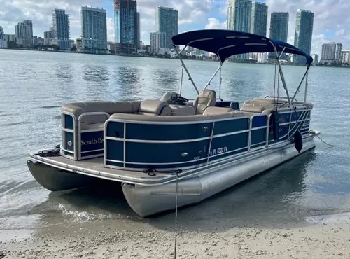 Miami Pontoon boat Rental